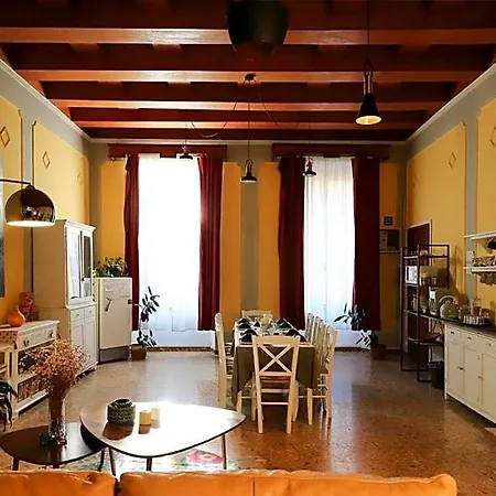 Retrò Alojamento de Acomodação e Pequeno-almoço 4*