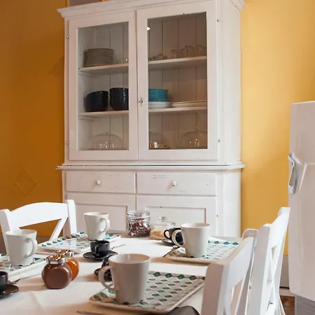 Retro Bed & Breakfast