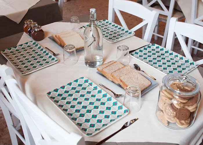 Bed & Breakfast Retro 4*