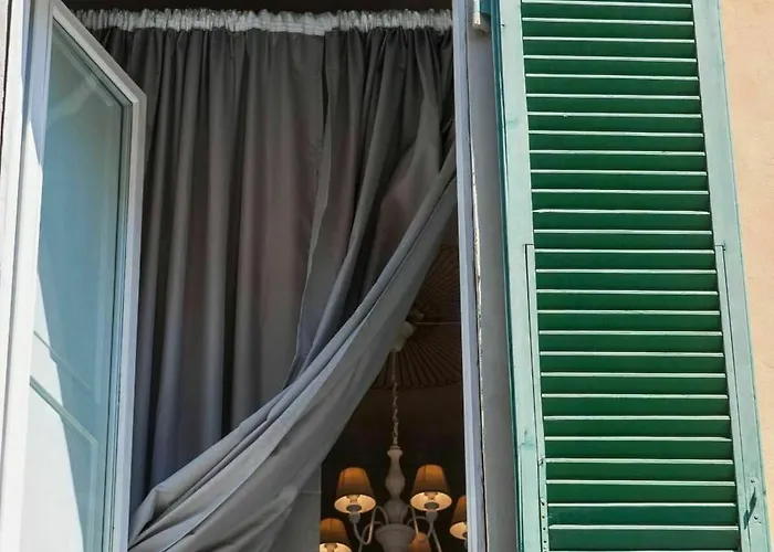 Retro Bed & Breakfast 4*